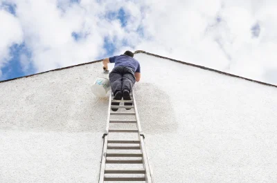 Peinture extérieure à la Roche-sur-Grane — façades et ravalement